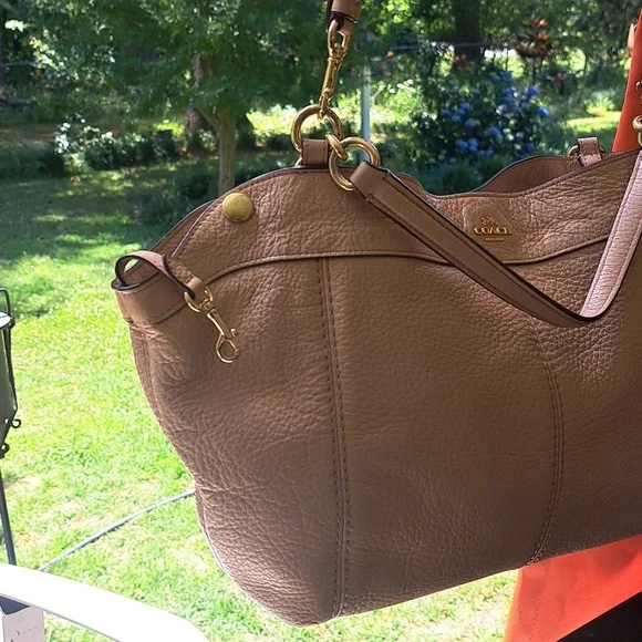 Coach Kelsey BLUSH PINK Soft Leather Satchel, Shoulder or Crossbody GUC - Picture 6 of 10